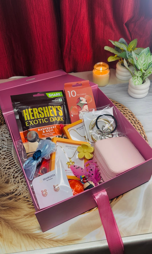 The Luxe Glam Hamper for her