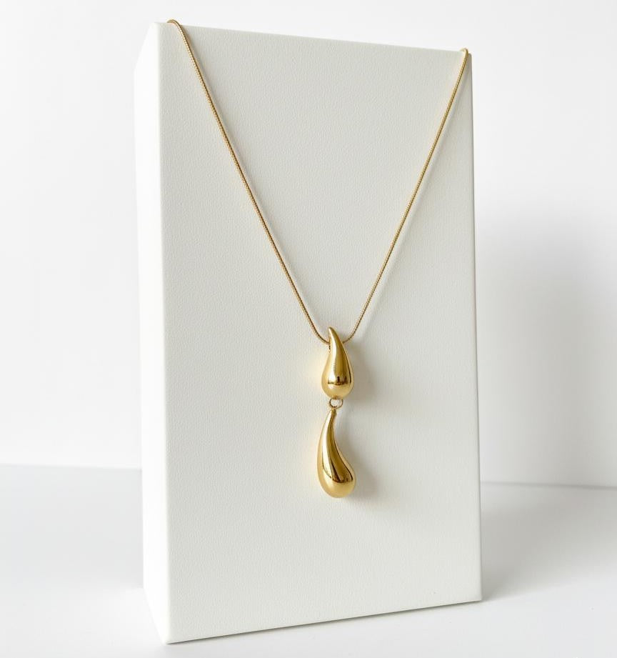 Gold Teardrop Necklace
