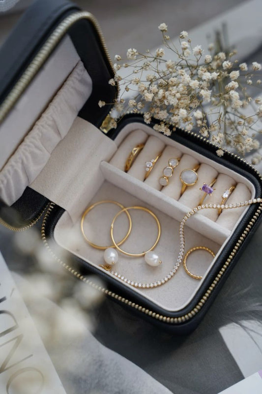 Pretty Jewel Box Hamper