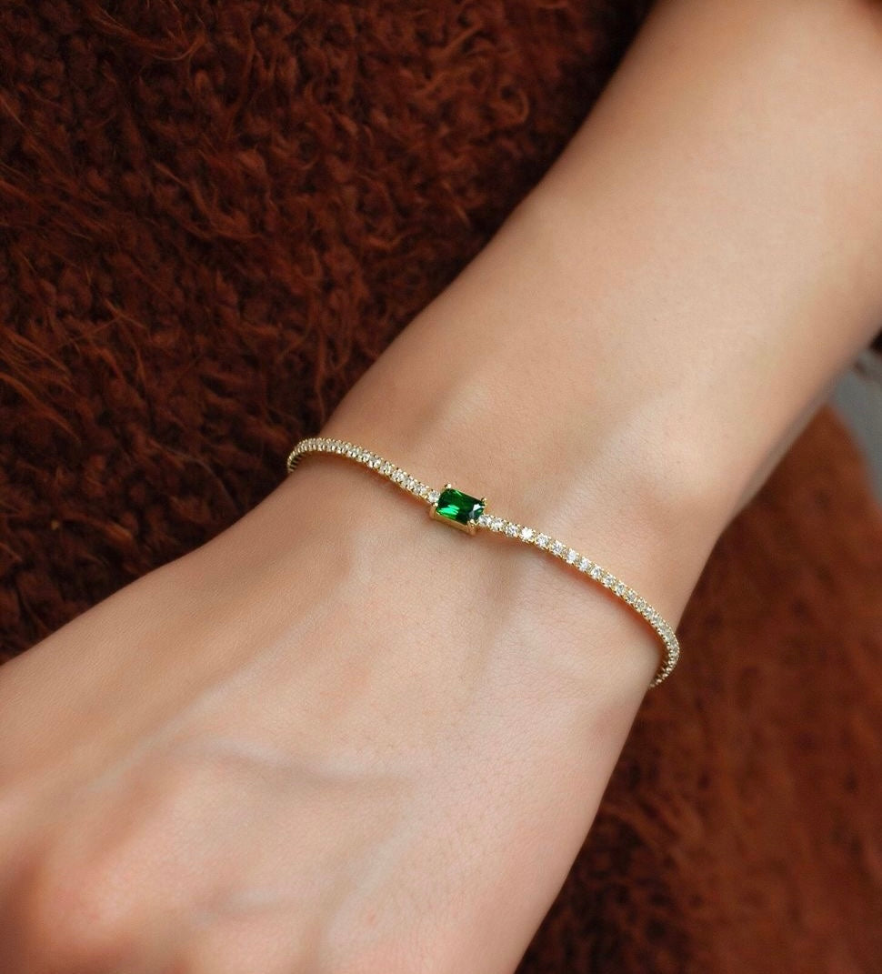 Mono-Emerald Tennis Bracelet