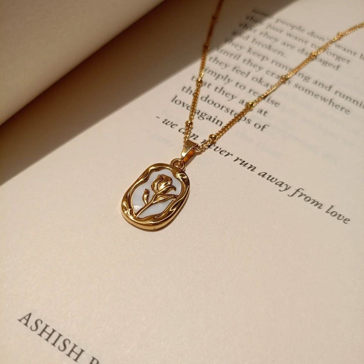 Vintage Tulip Pendant Gold Chain