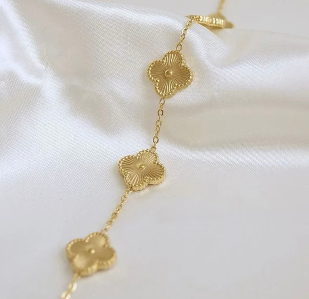 Four Leaf Clover Gold Bracelet