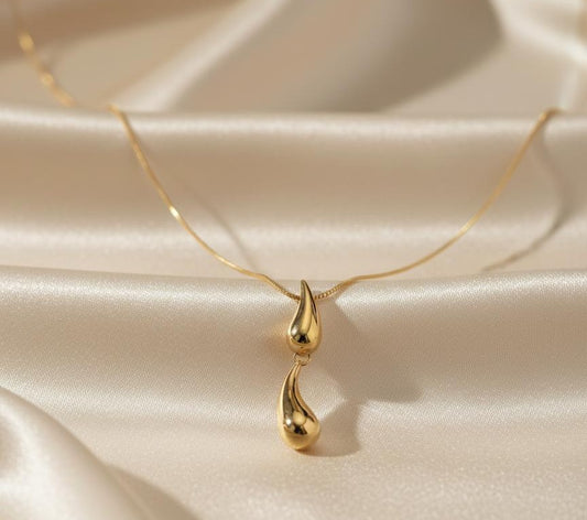 Gold Teardrop Necklace
