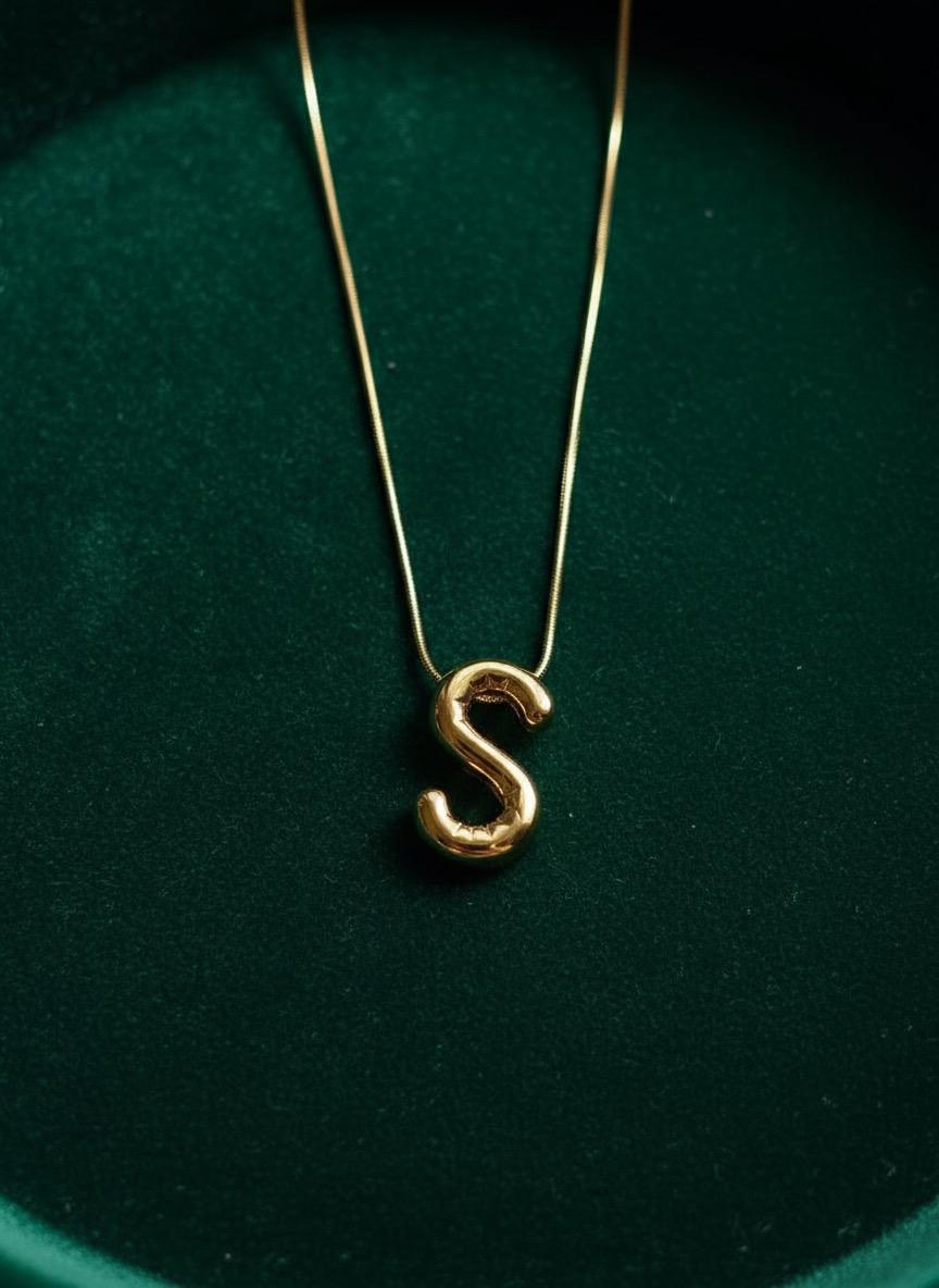 Letter Initial 'S' Gold Pendant Chain