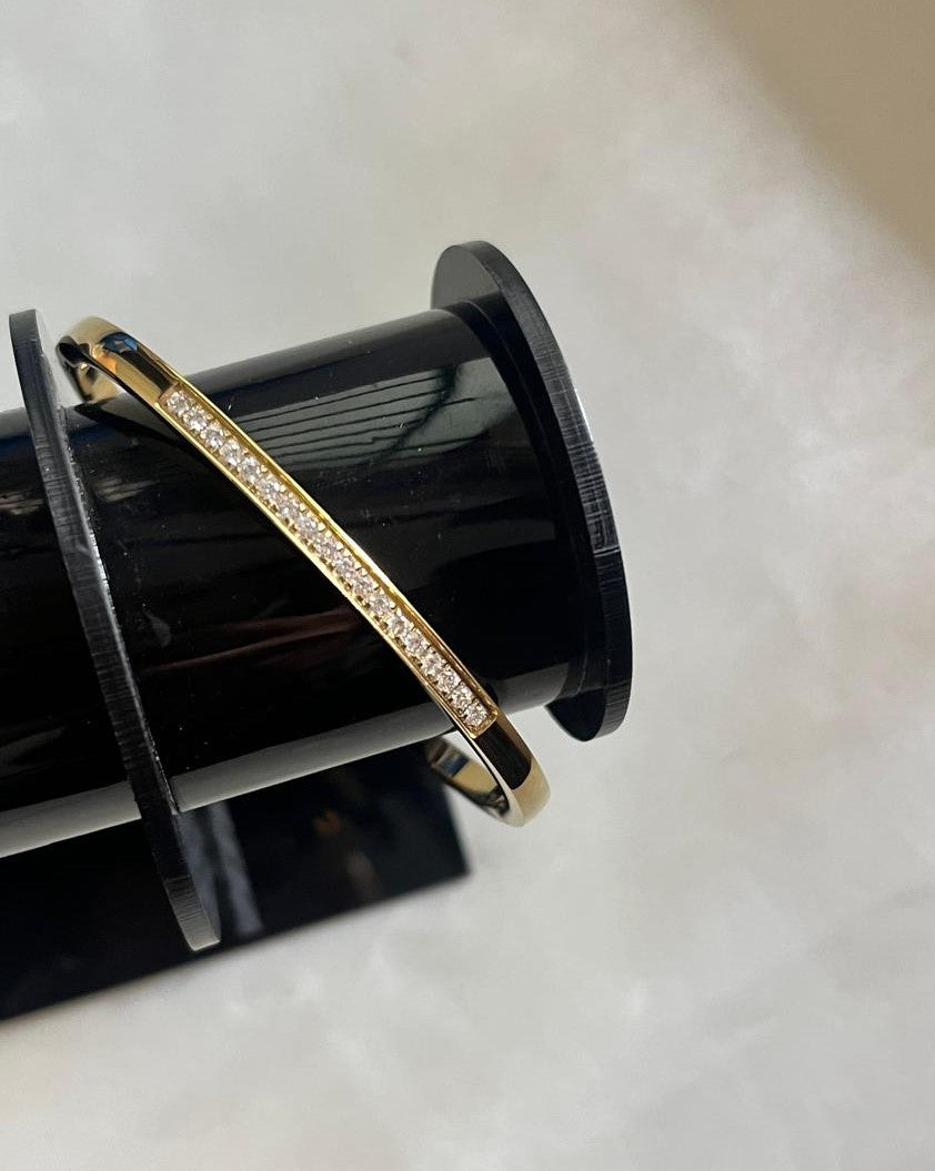 Single Line Stone Bangle Bracelet