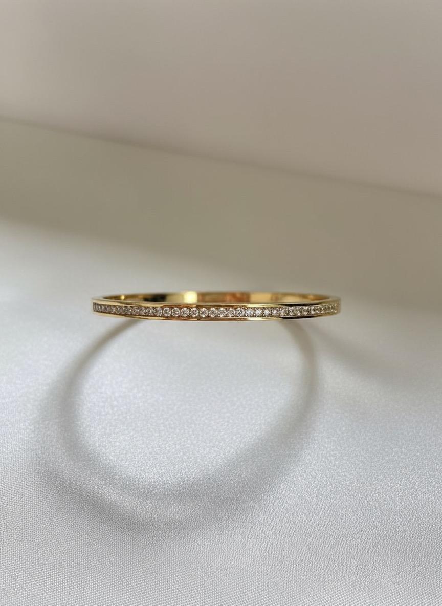 Stone Rush Single Line Bangle Bracelet