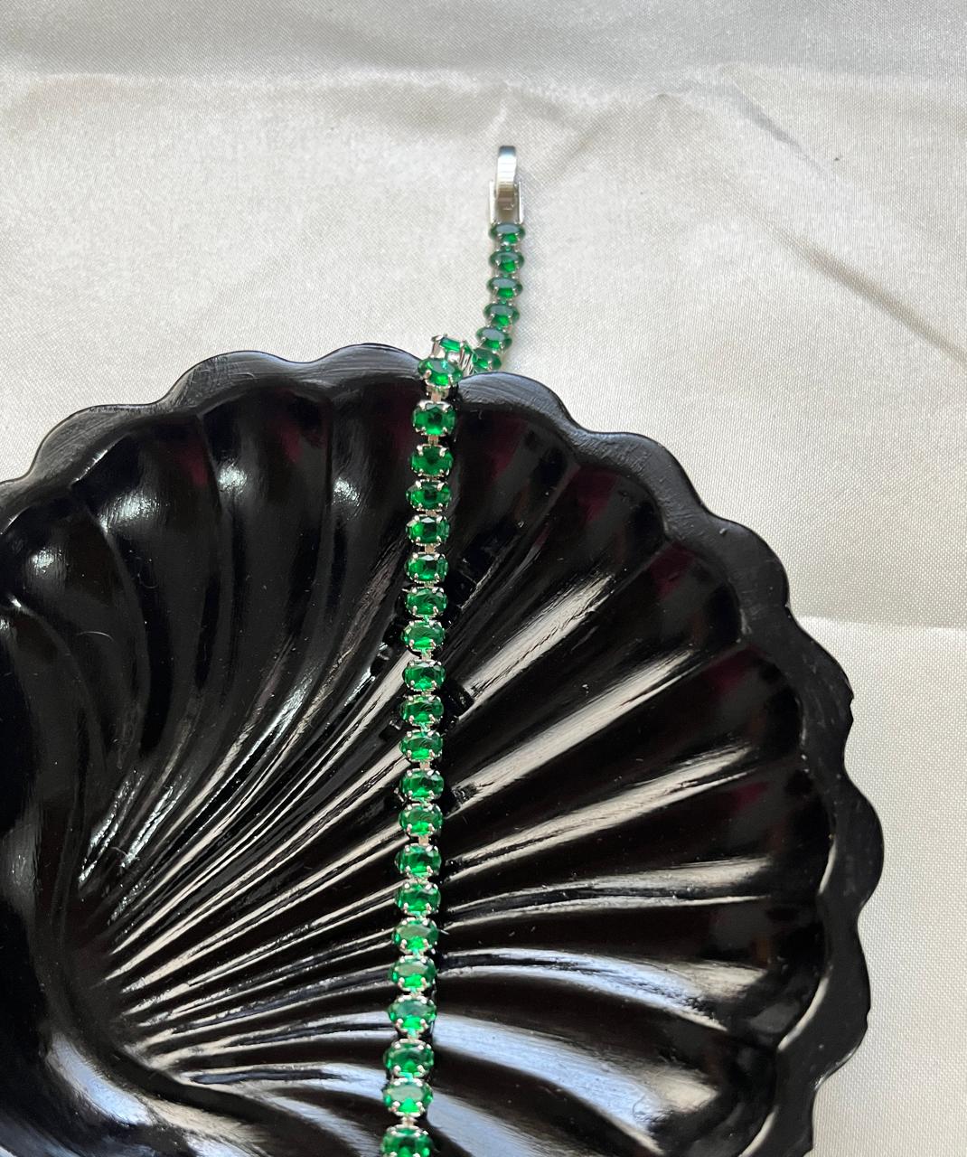 Single Line Emerald Green Tennis Bracelet