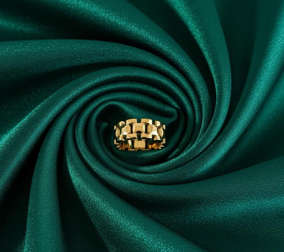 Chunky Gold Link Adjustable  Ring