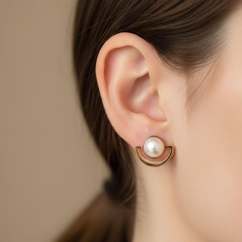 Pretty Pearl Rose Gold Stud Earrings