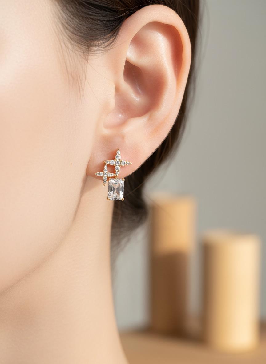 Dual Star Silver Stud Gold Earring