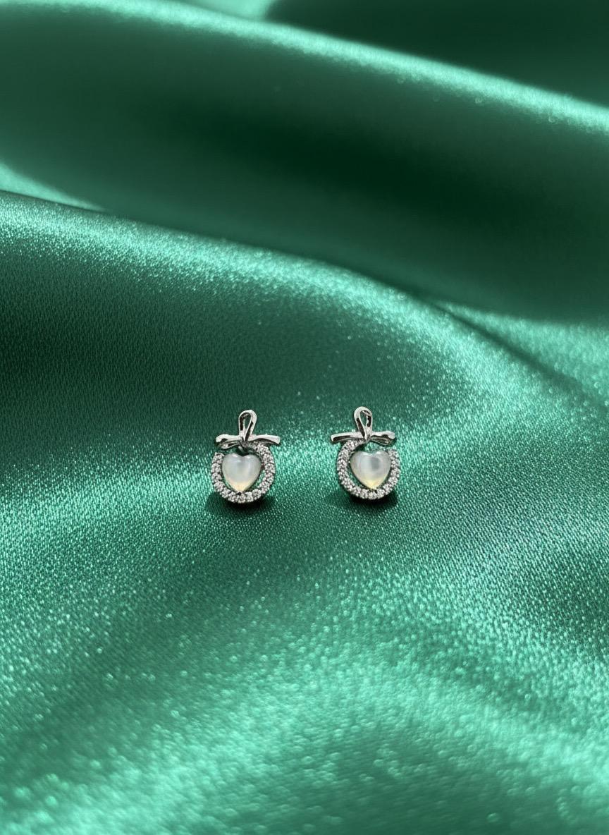 Apple Heart Silver Stud